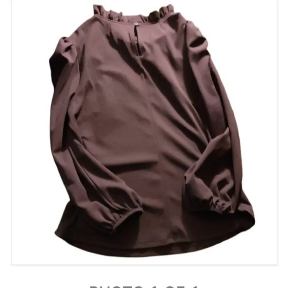 Ann Taylor, burgundy ruffle collar, - Picture 4 of 4